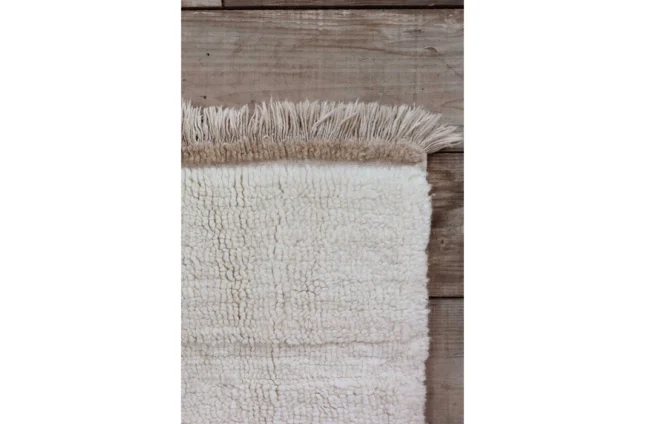 woolable-rug-steppe-sheep-white-lorena-canals-