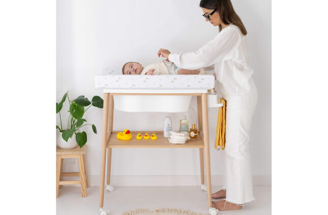 Smart Mueble bañera cambiador con ruedas